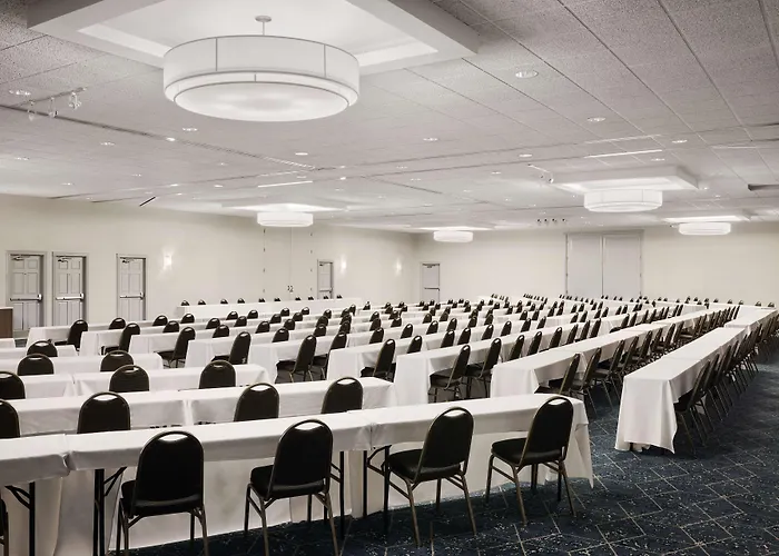 Hilton Garden Champaign/ Urbana Hotel 3*